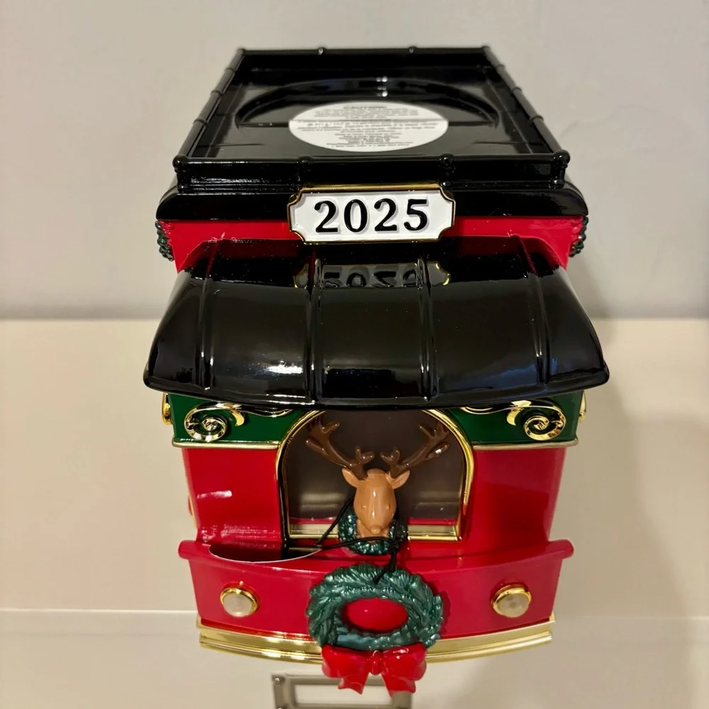 Bath & Body Works Christmas Luminary Train Reindeer Light Up Candle Holder 2025 - Picture 8 of 8